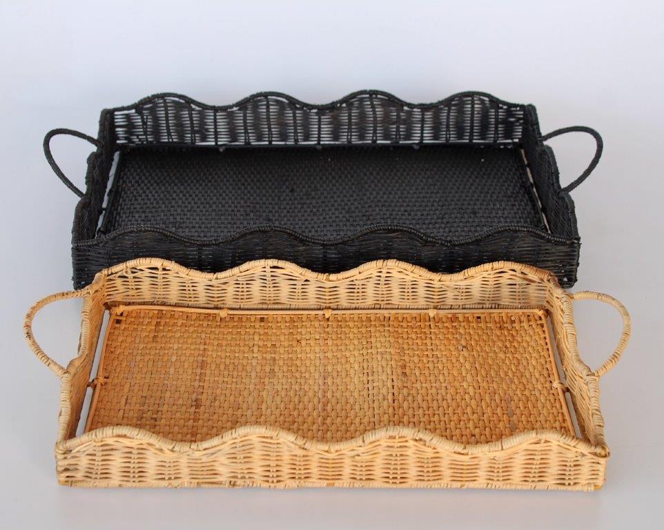 S/2 Black & Natural Cane Scallop Trays